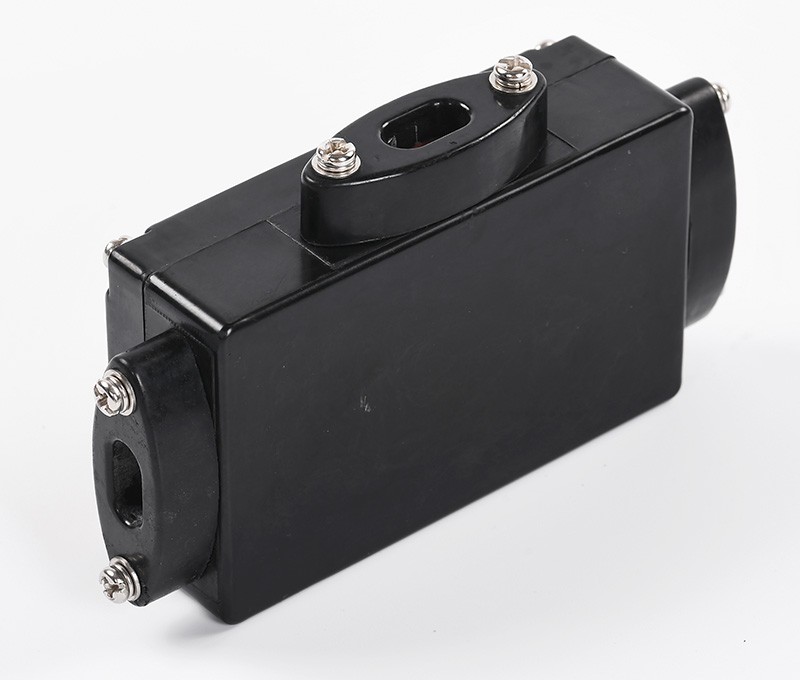 Caixa de junção tridirecional à prova de explosão para aquecimento elétrico BHT